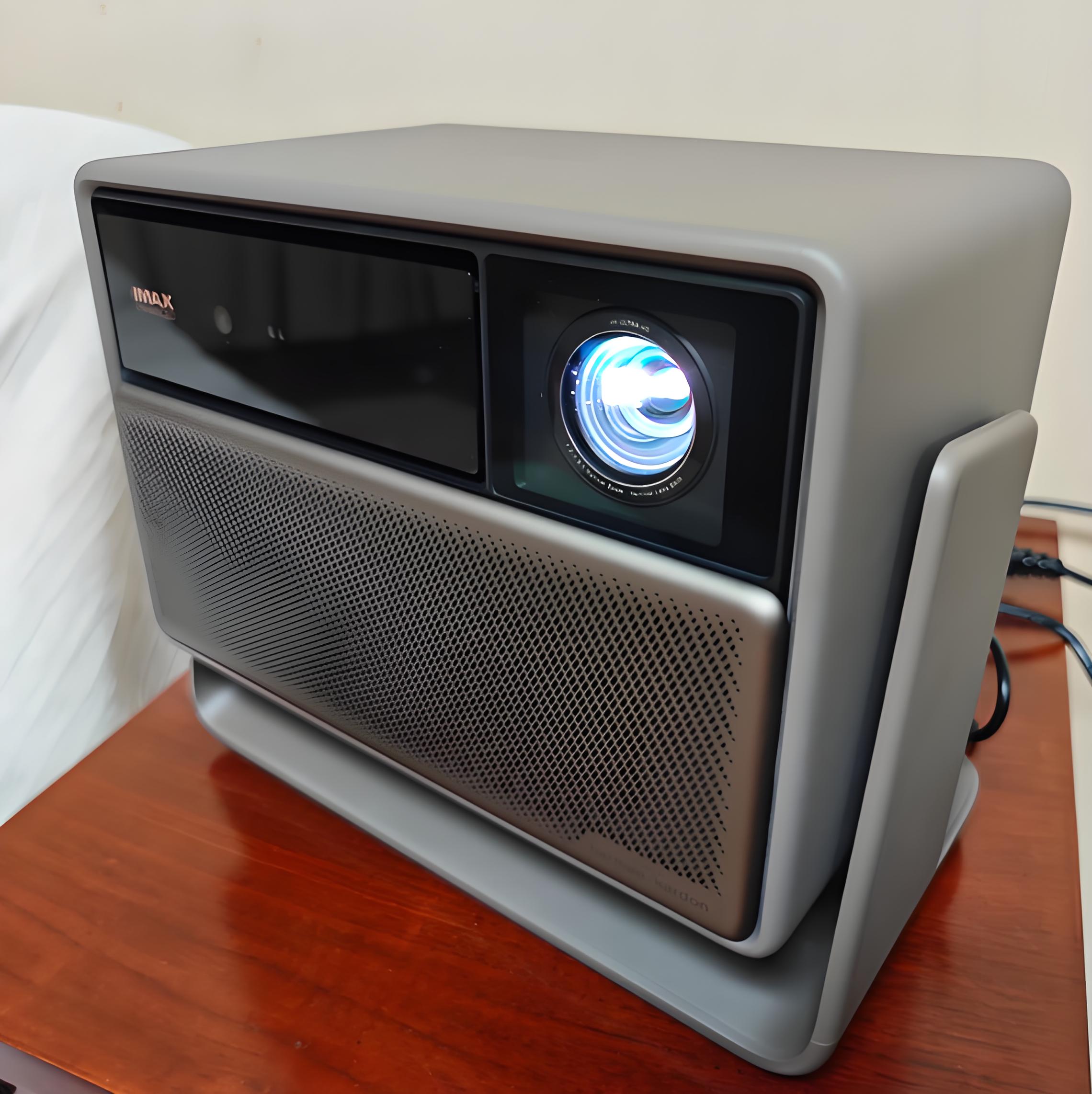 โปรเจคเตอร์ XGIMI RS 20 Ultra  - Home Cinema Imax บทวิจารณ์และราคา