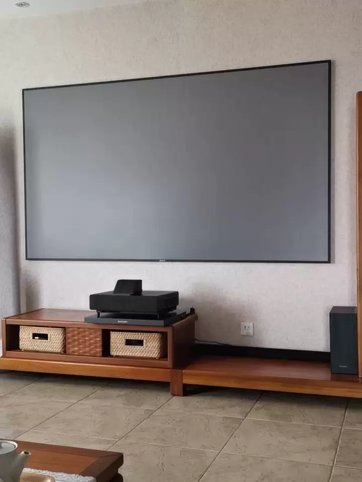 โปรเจคเตอร์สมาร์ททีวีสำหรับโรง - Home Cinema Laser Projector บทวิจารณ์และราคา